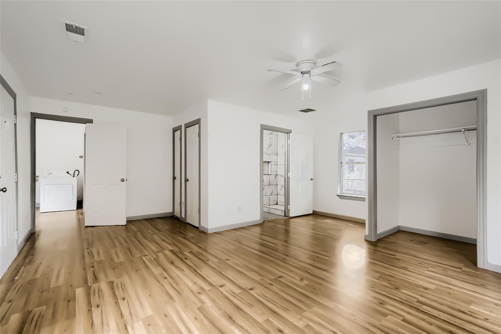 326 E Holley Street - Photo 21