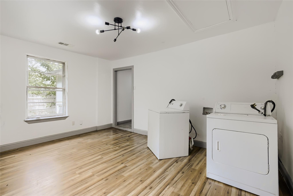 326 E Holley Street - Photo 25