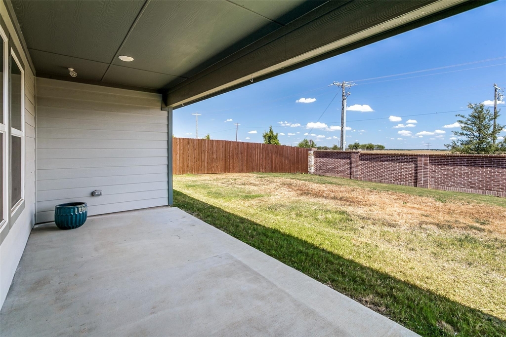 1608 Central Park Drive - Photo 21