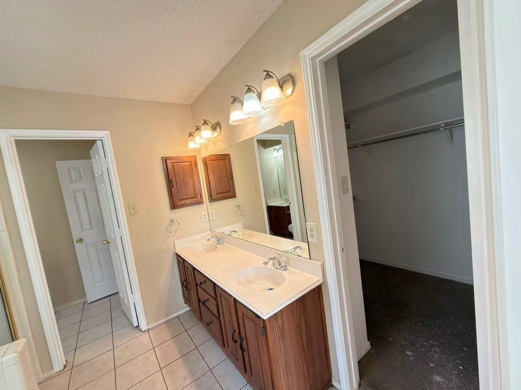 2918 Lake Valley Drive - Photo 23