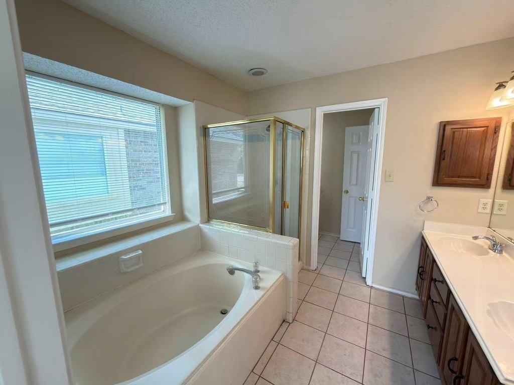2918 Lake Valley Drive - Photo 22