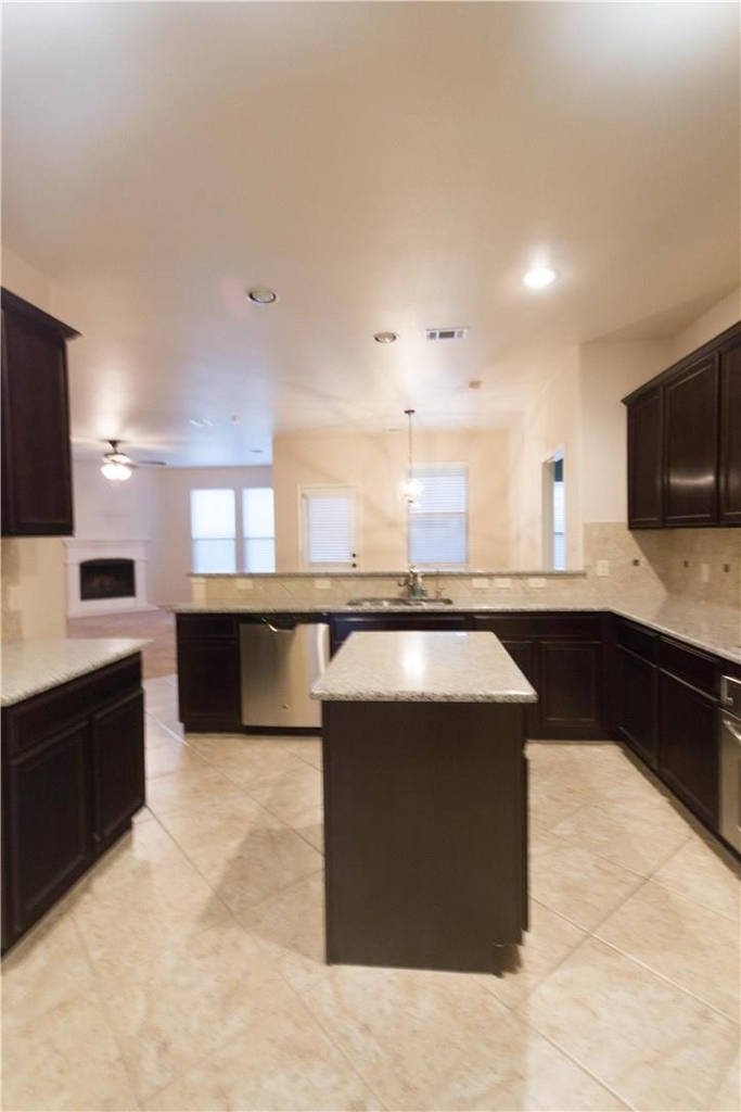 405 Riverstone Way - Photo 9