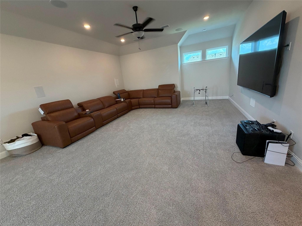 1560 Fairmont Drive - Photo 20
