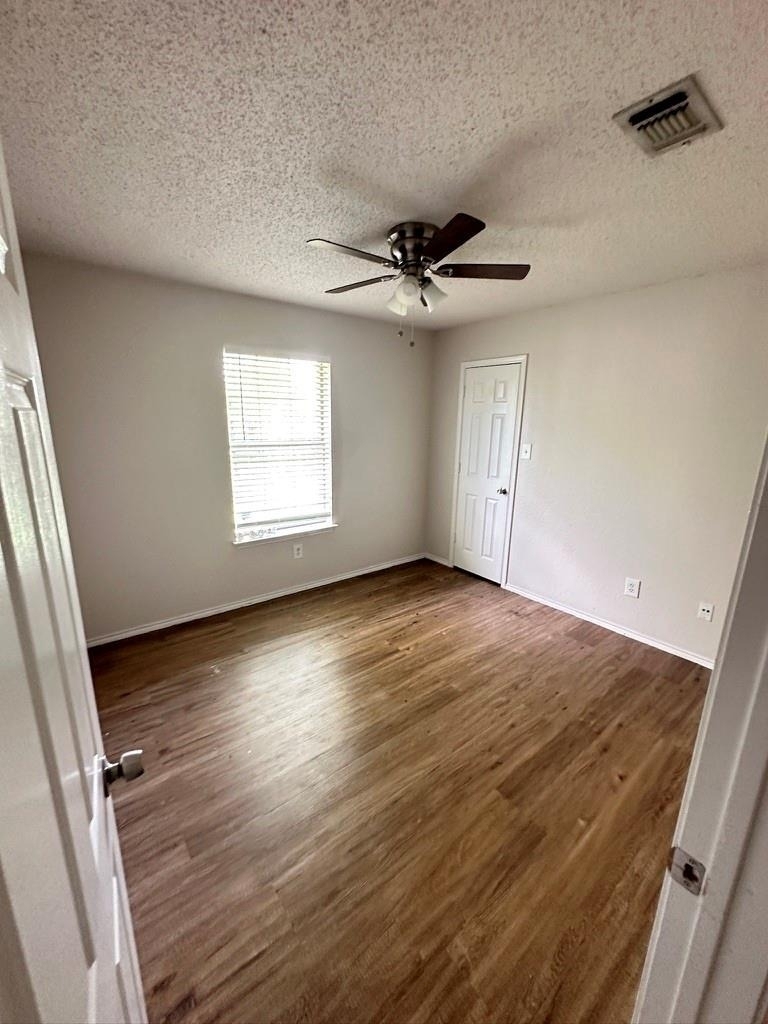 1117 Edenbrook Drive - Photo 3
