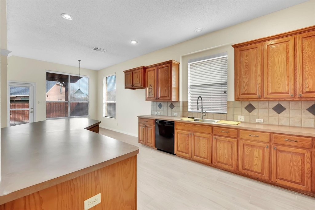 2700 Edgefield Trail - Photo 14