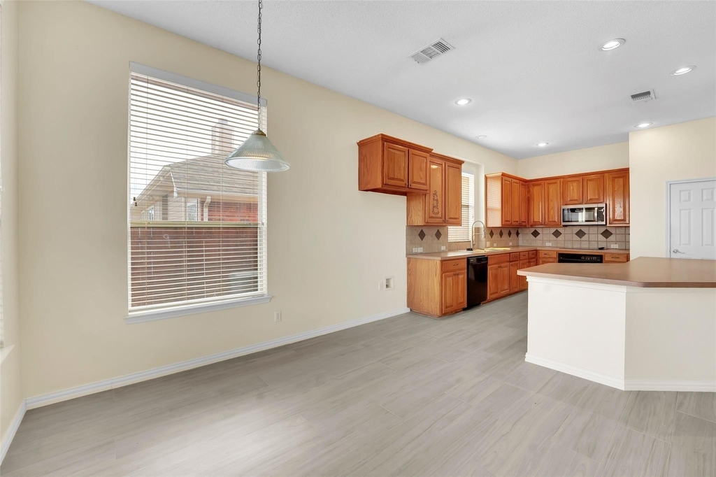 2700 Edgefield Trail - Photo 10