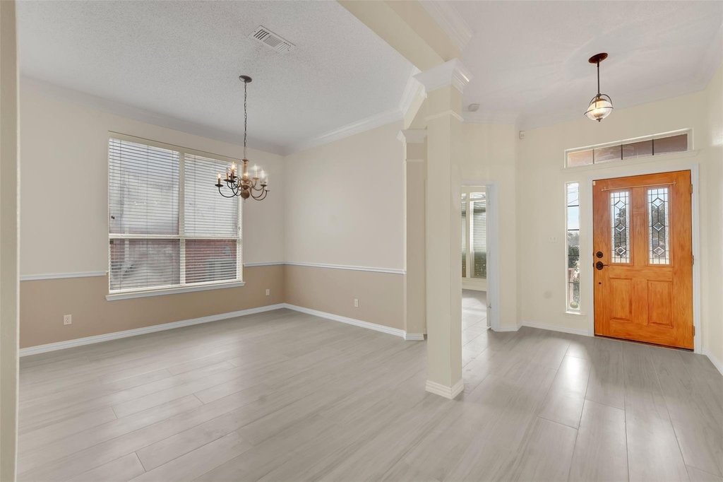 2700 Edgefield Trail - Photo 5