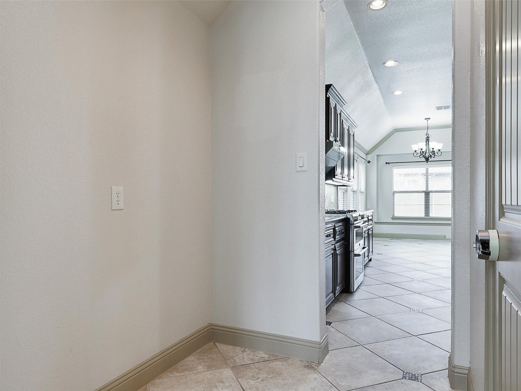 400 Oxford Place - Photo 14