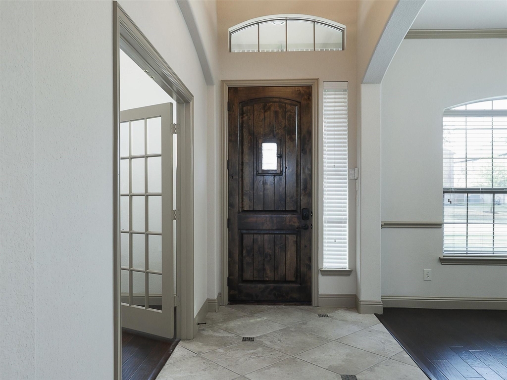 400 Oxford Place - Photo 4