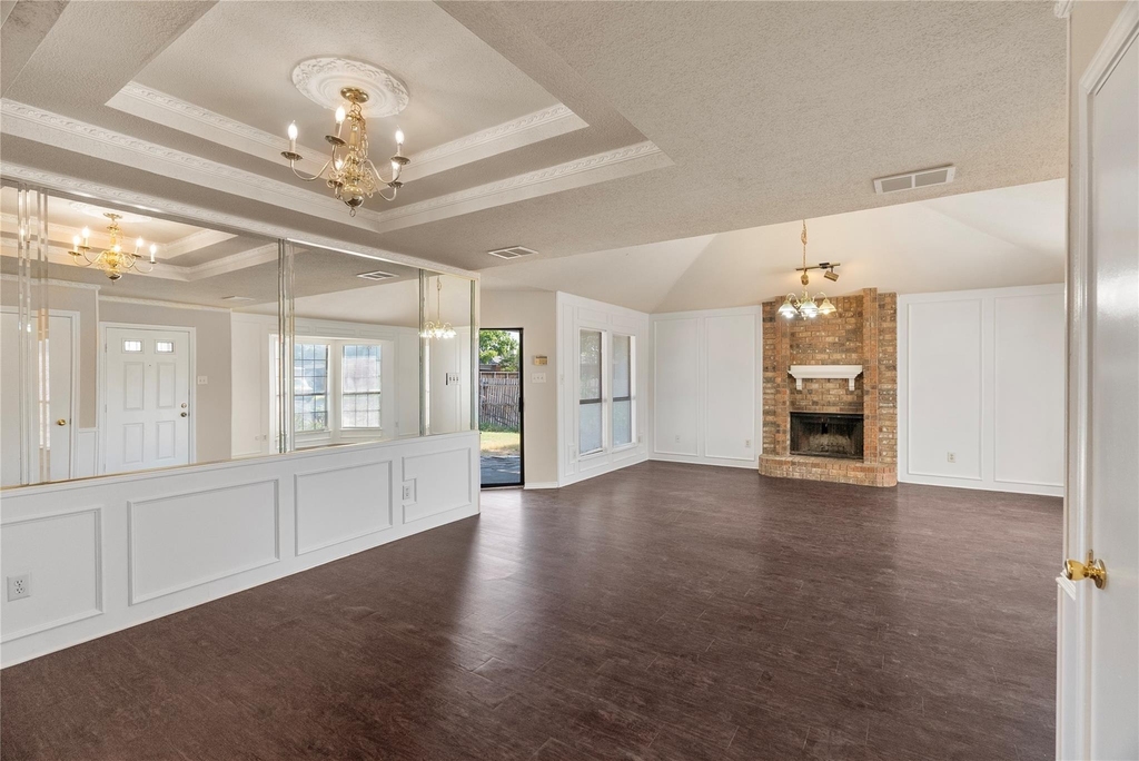 1933 Lavaca Trail - Photo 7