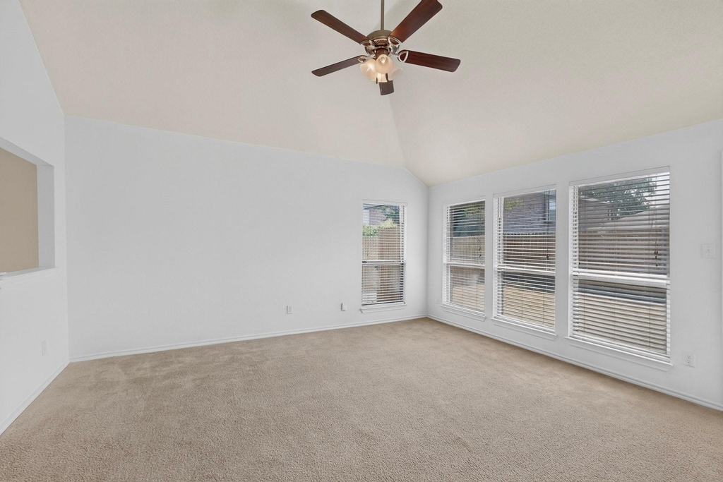 408 Windridge Drive - Photo 6