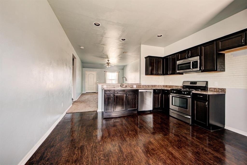 11800 136th Terrace - Photo 18