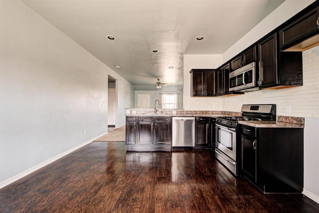 11800 136th Terrace - Photo 17