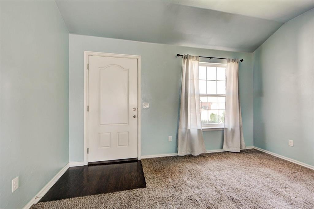 11800 136th Terrace - Photo 6
