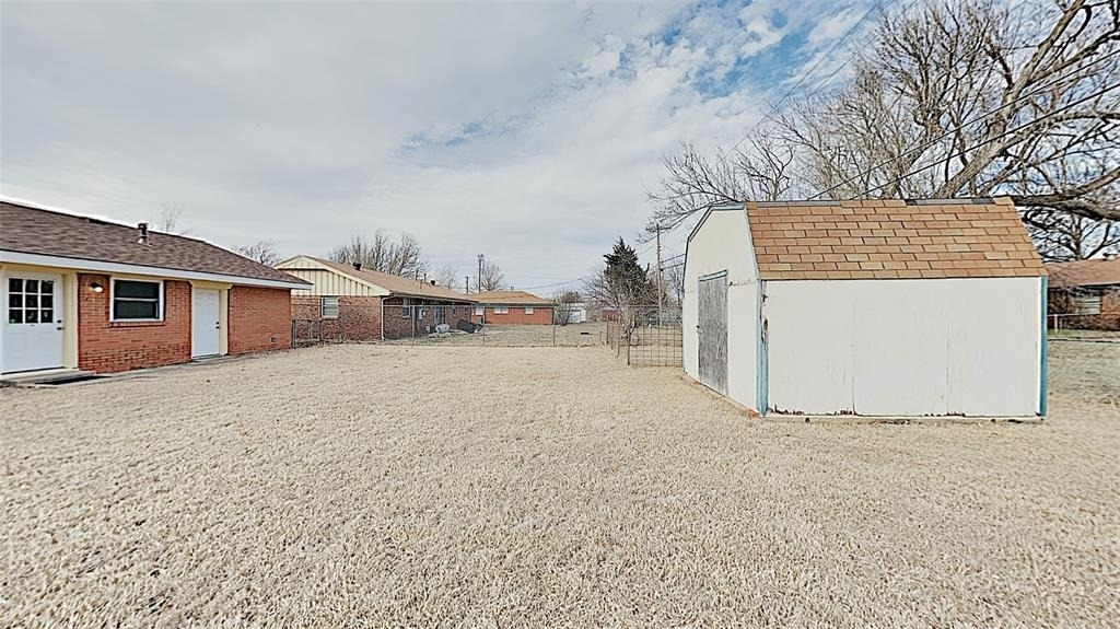 1004 Moraine Avenue - Photo 18