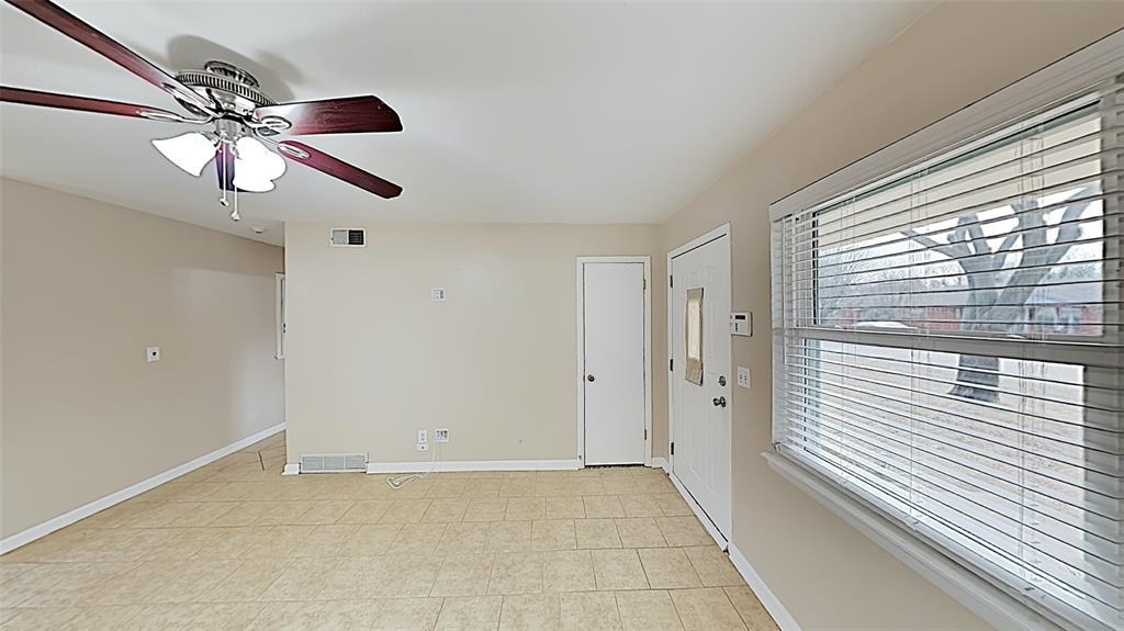 1004 Moraine Avenue - Photo 3