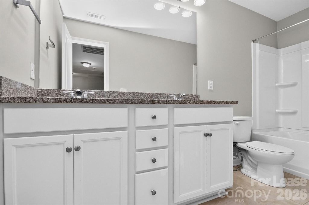 12724 Franklin Square Road - Photo 26