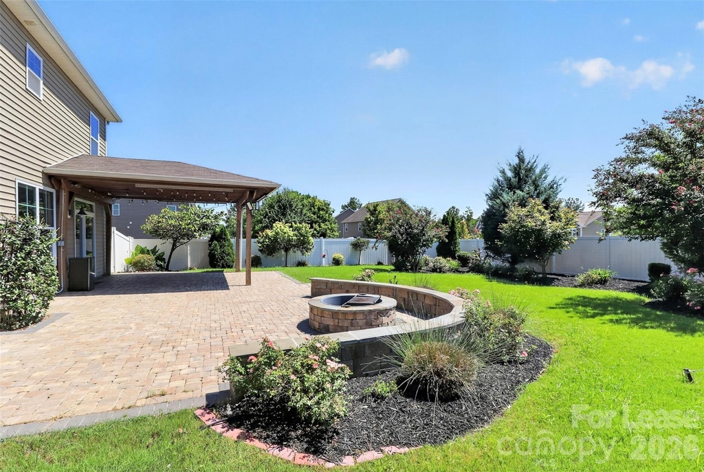12724 Franklin Square Road - Photo 43