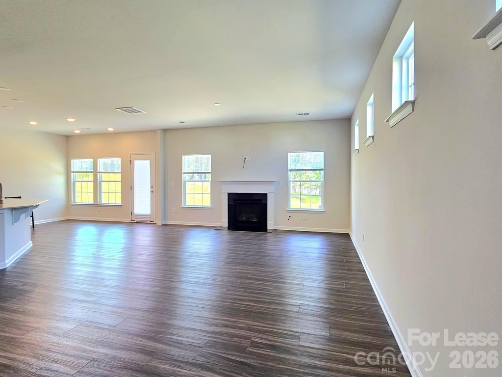 15704 Capps Road - Photo 4
