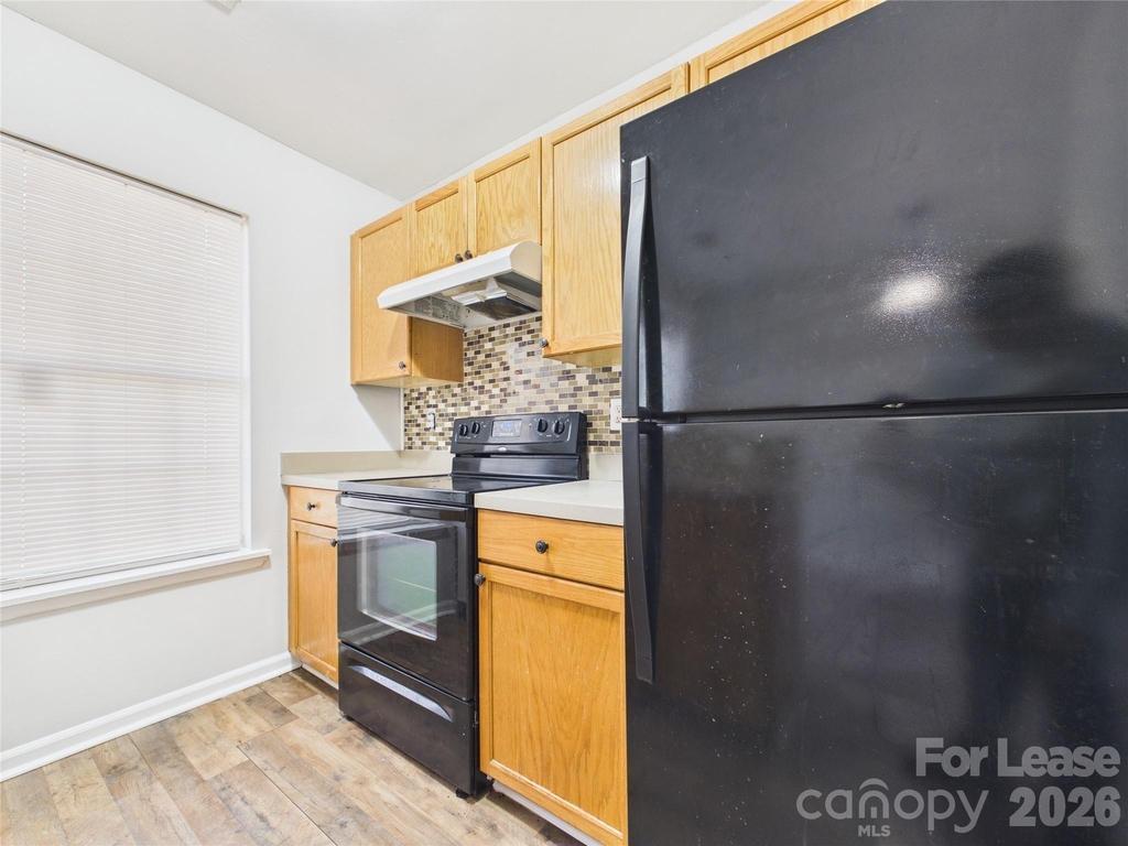 6354 Windsor Gate Lane - Photo 7