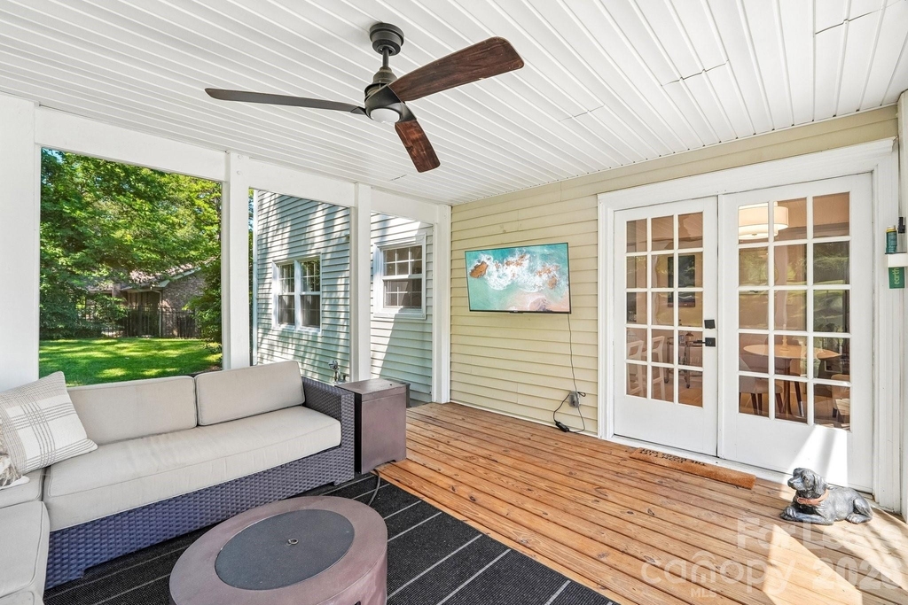 2947 Heathgate Road - Photo 29