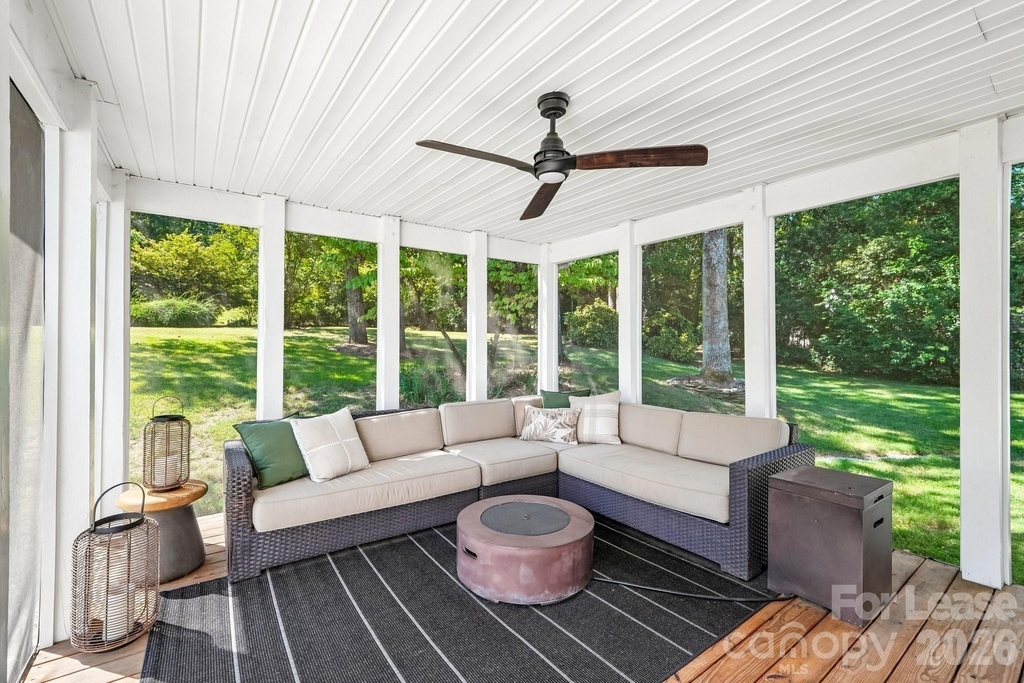 2947 Heathgate Road - Photo 28