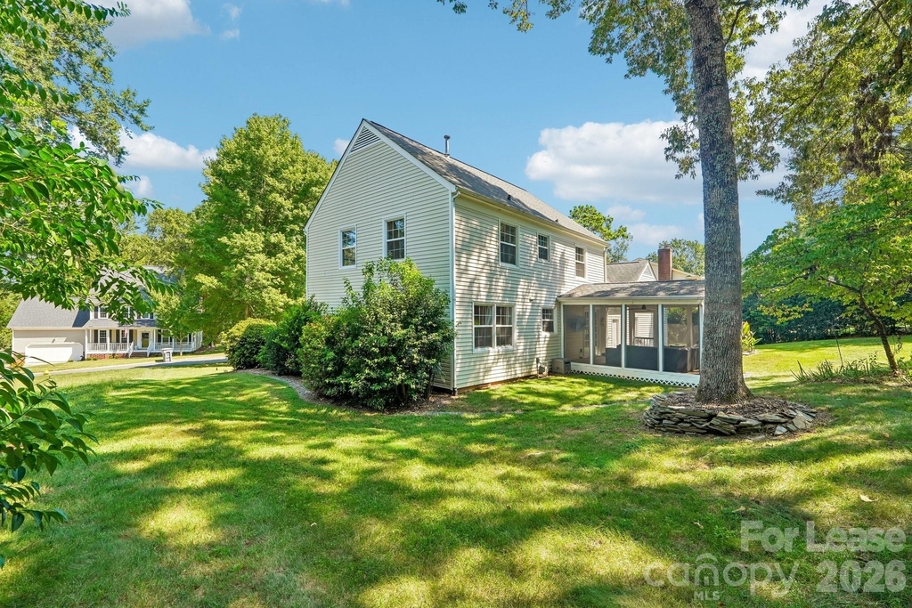 2947 Heathgate Road - Photo 45