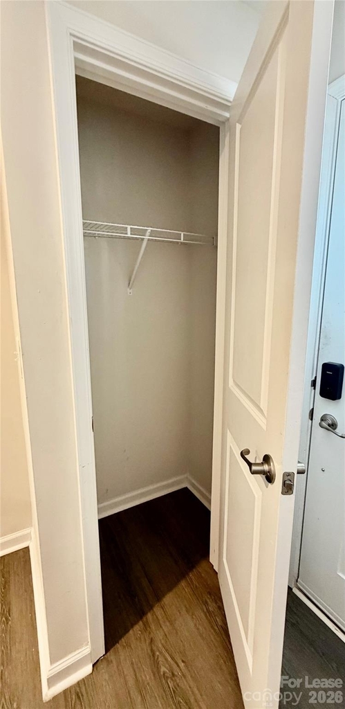 2662 Grantham Place Drive - Photo 2