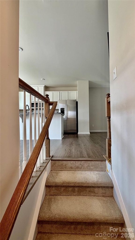 2662 Grantham Place Drive - Photo 5