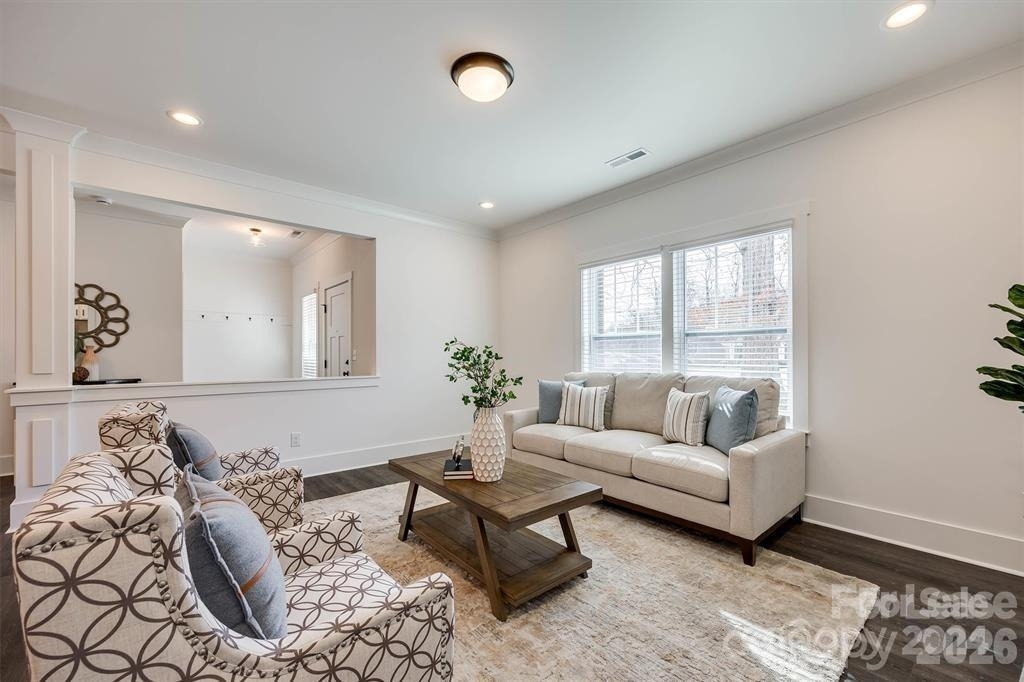 1241 Eastway Drive - Photo 2