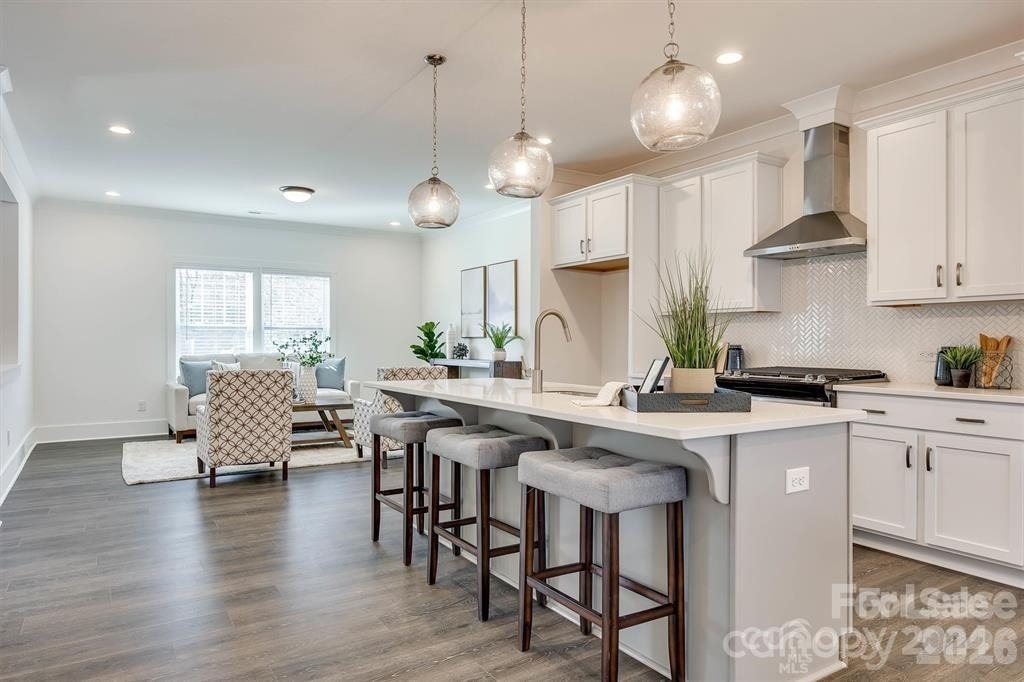 1241 Eastway Drive - Photo 4