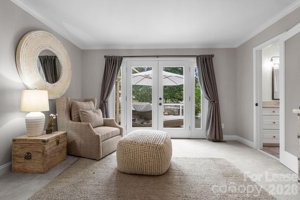 18026 Whispering Oaks Drive - Photo 33