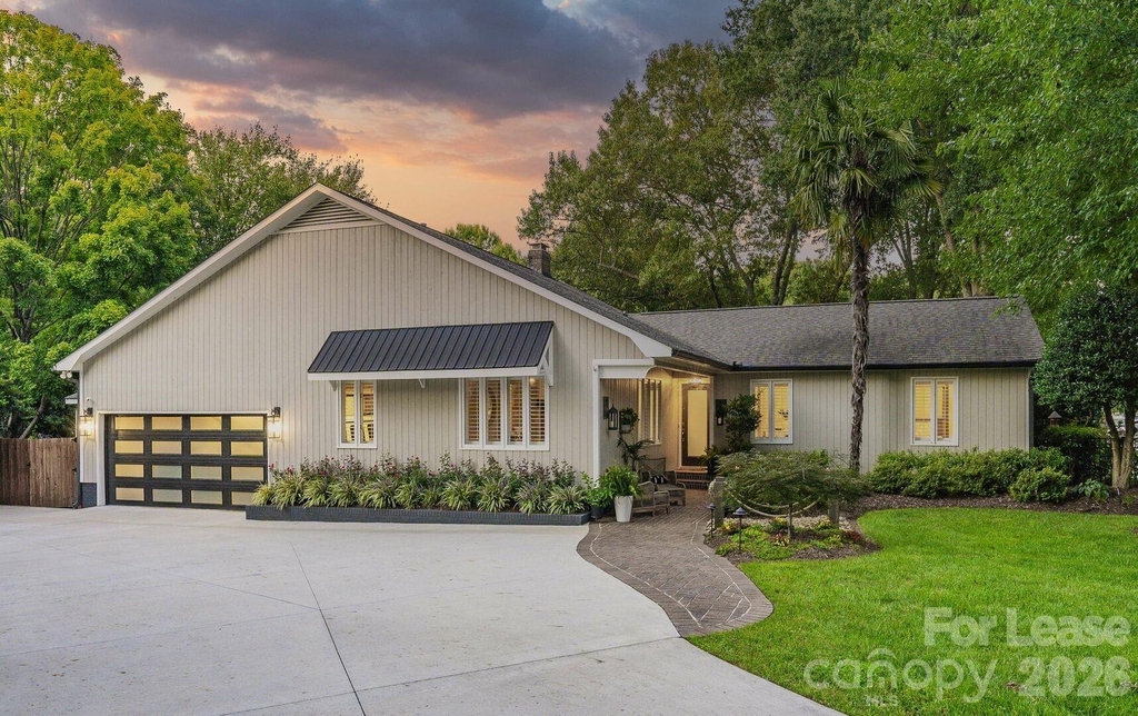 18026 Whispering Oaks Drive - Photo 0