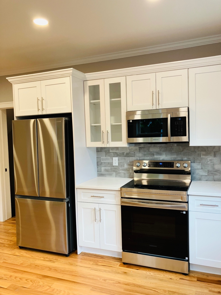 75 Waller Avenue - Photo 2