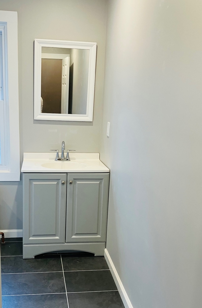75 Waller Avenue - Photo 3