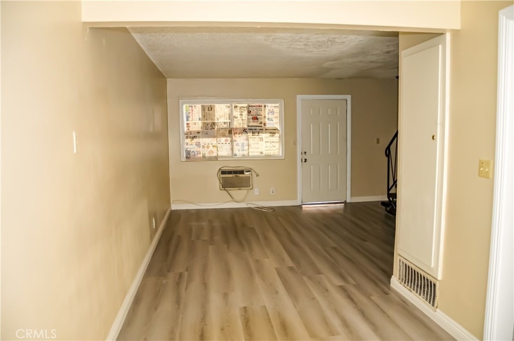 4584 Bandera Street - Photo 6