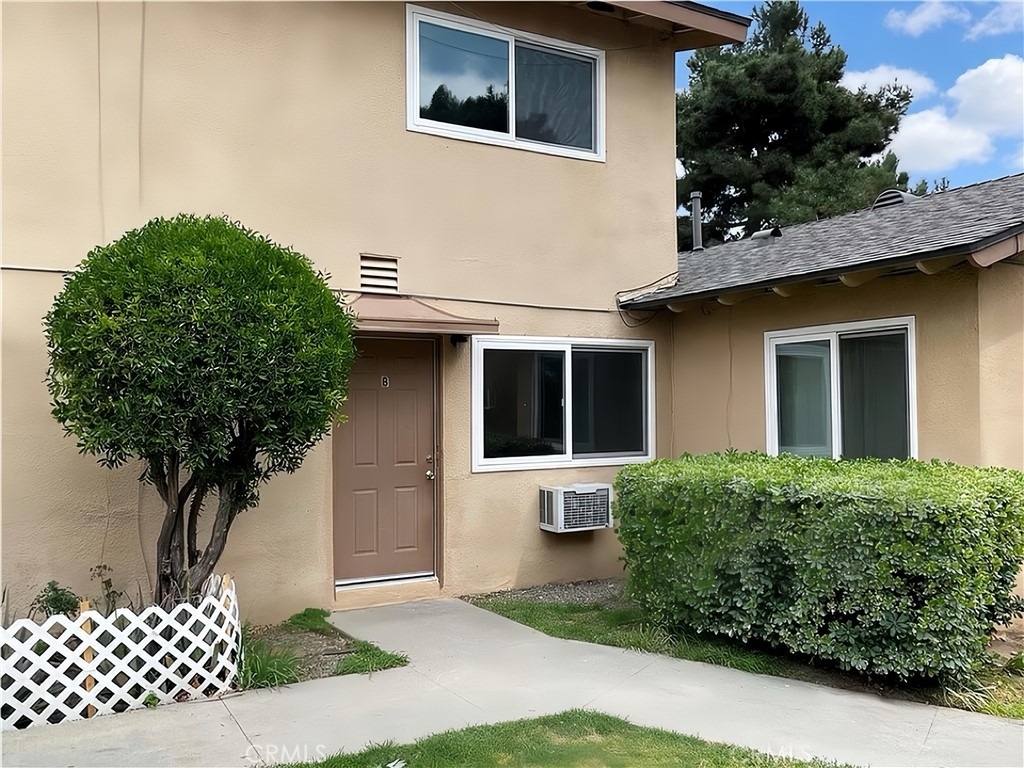 4584 Bandera Street - Photo 5