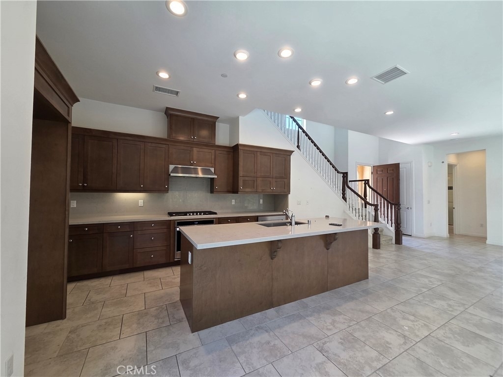 20640 W Chestnut - Photo 5