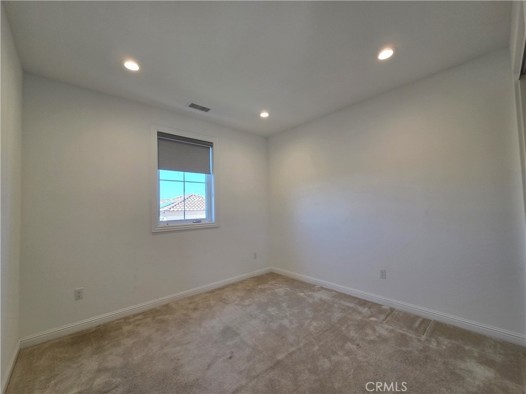 20640 W Chestnut - Photo 15