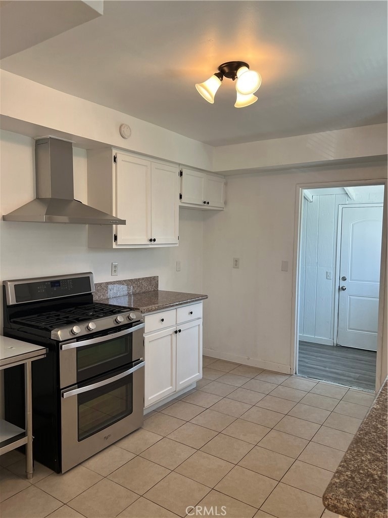 11326 Forest Grove Street - Photo 2