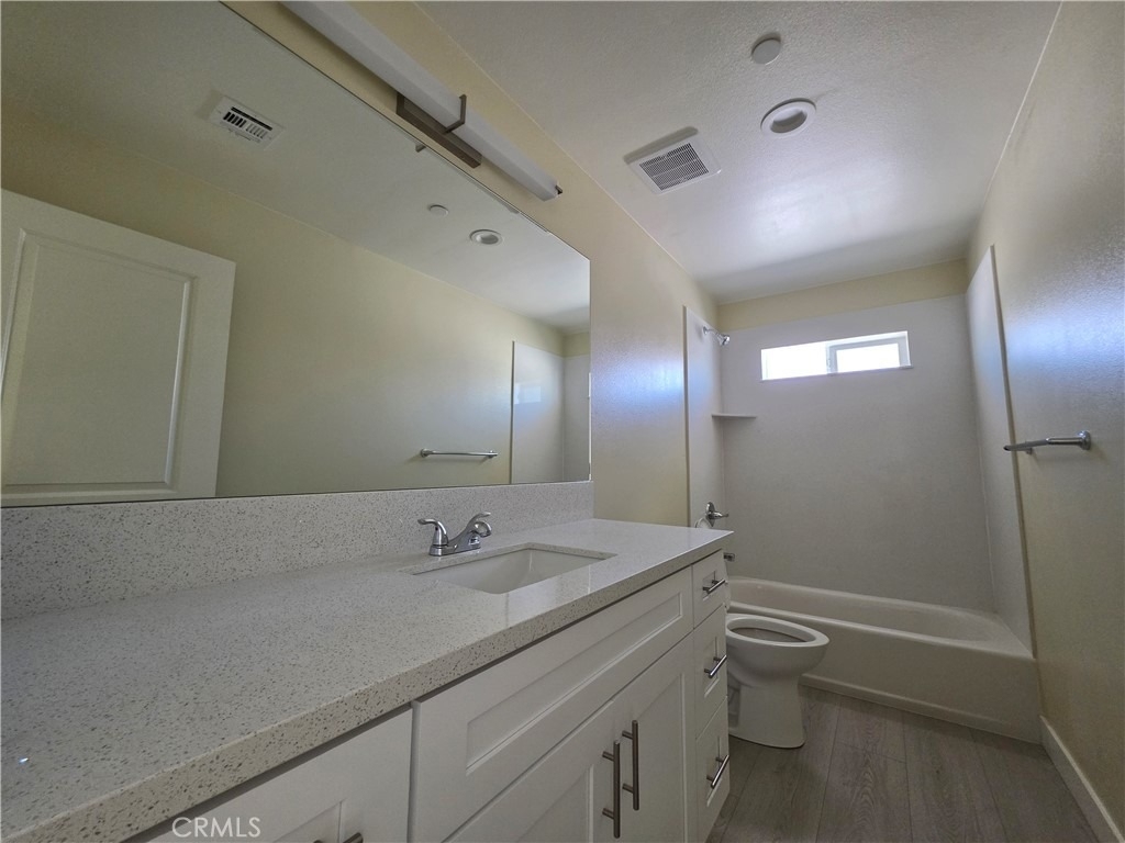 650 Grand Avenue W - Photo 20