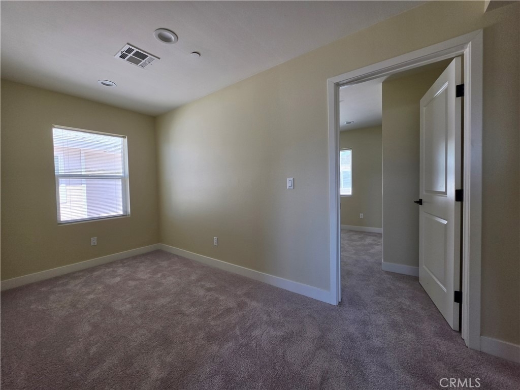 650 Grand Avenue W - Photo 14