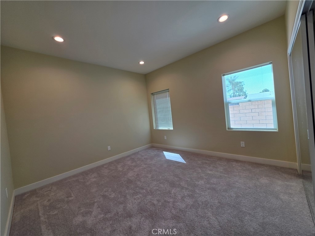 650 Grand Avenue W - Photo 12