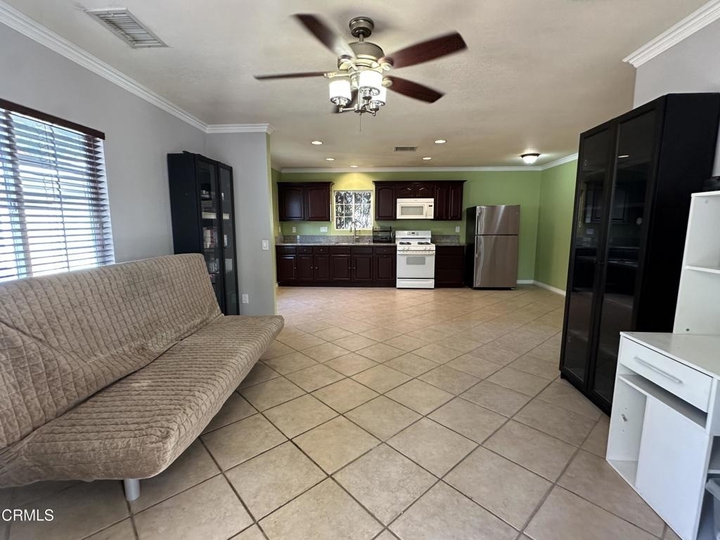9710 Kester Avenue - Photo 9