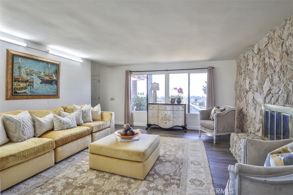 1736 Derringer Lane - Photo 4