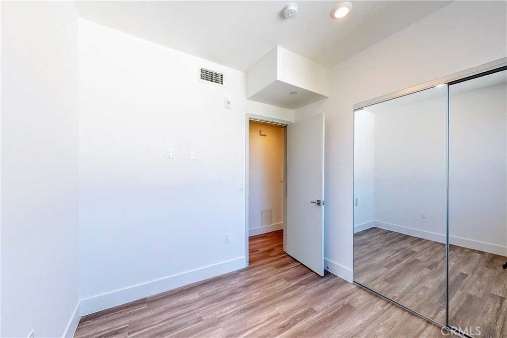 1482 S Sherbourne Drive - Photo 8