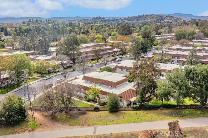 10215 Larwin - Photo 3