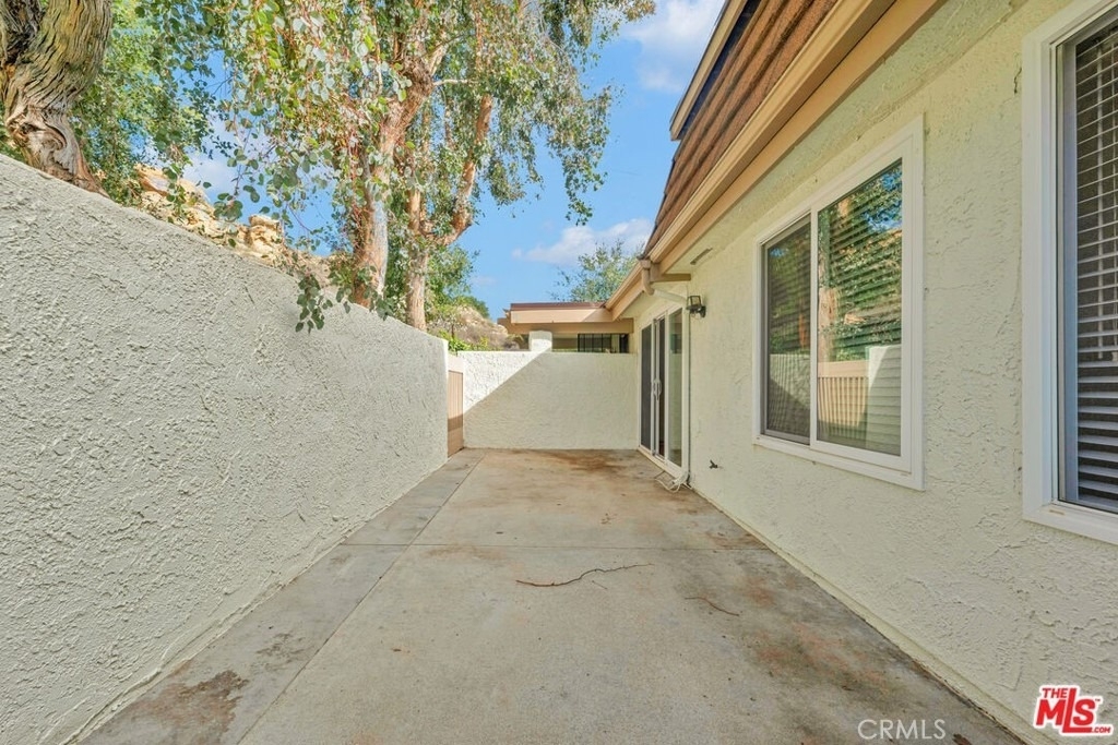 10215 Larwin - Photo 21