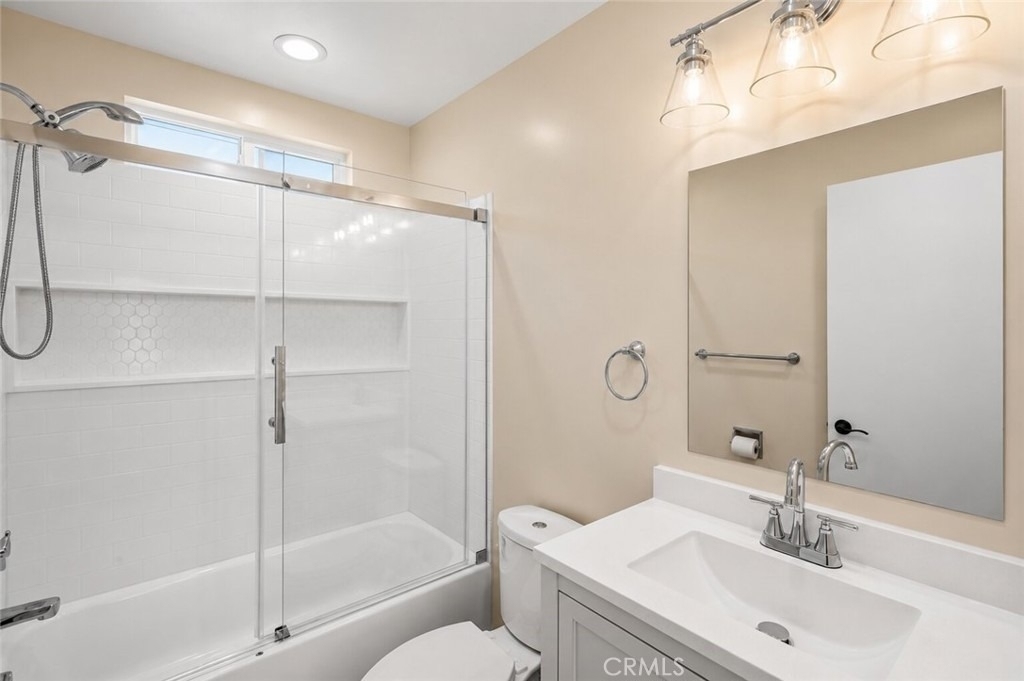 1124 Coronel Street - Photo 8