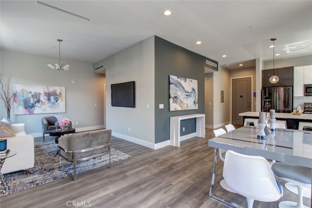 330 Salem - Photo 0